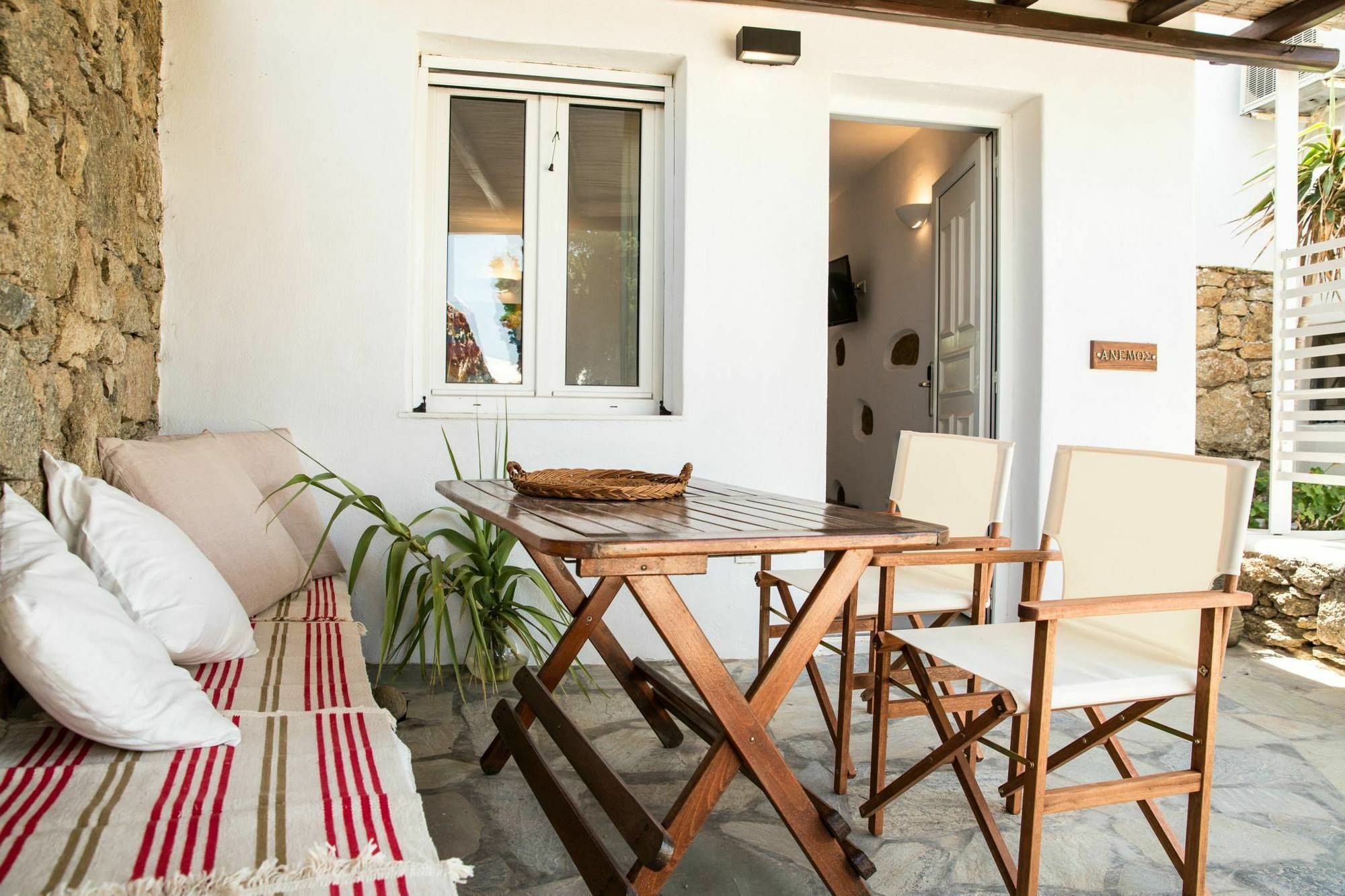 Bellou Suites Mykonos Town Εξωτερικό φωτογραφία